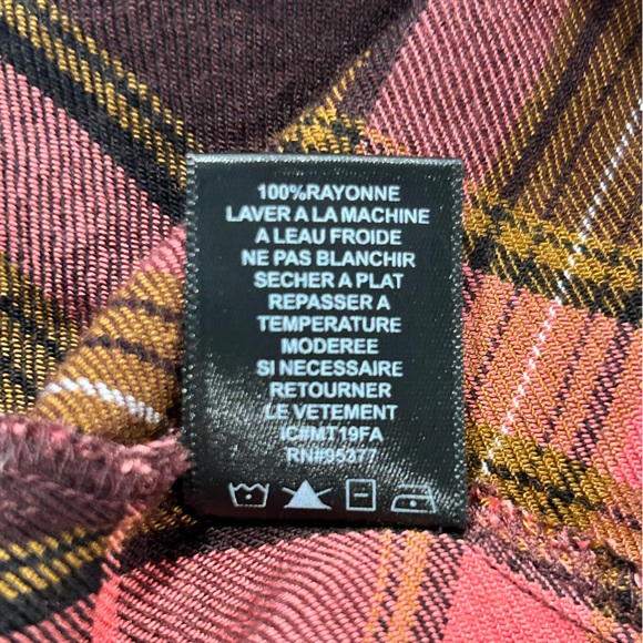 Sanctuary Oversized Plaid Pocket Boyfriend  Shirt - Picture 9 of 10